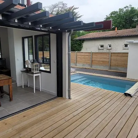 La Belle Du Bassin Villa